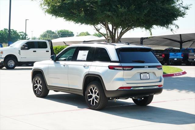 new 2025 Jeep Grand Cherokee car, priced at $44,989