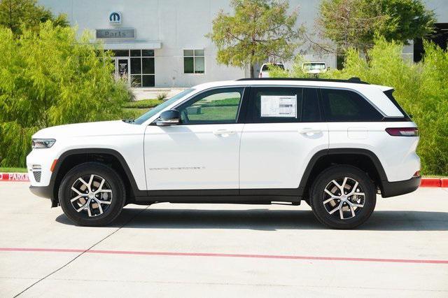 new 2025 Jeep Grand Cherokee car, priced at $45,019