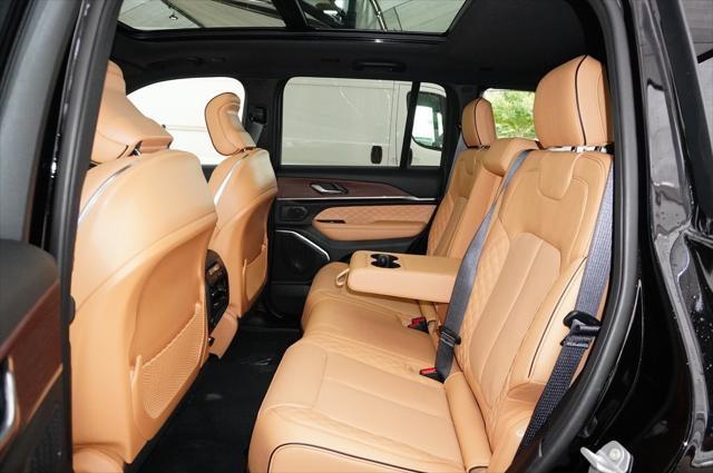 new 2025 Jeep Grand Cherokee car, priced at $56,312