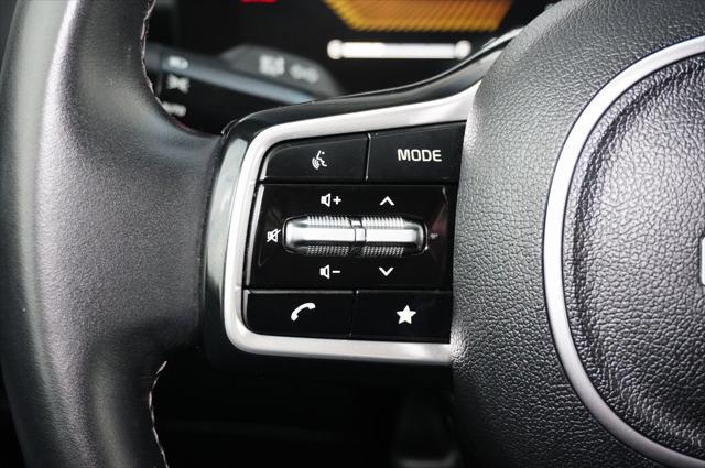 used 2025 Kia Sorento car, priced at $34,999