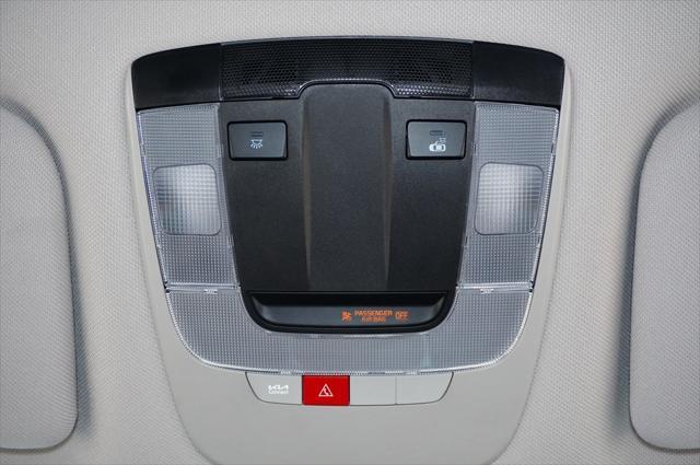 used 2025 Kia Sorento car, priced at $34,999
