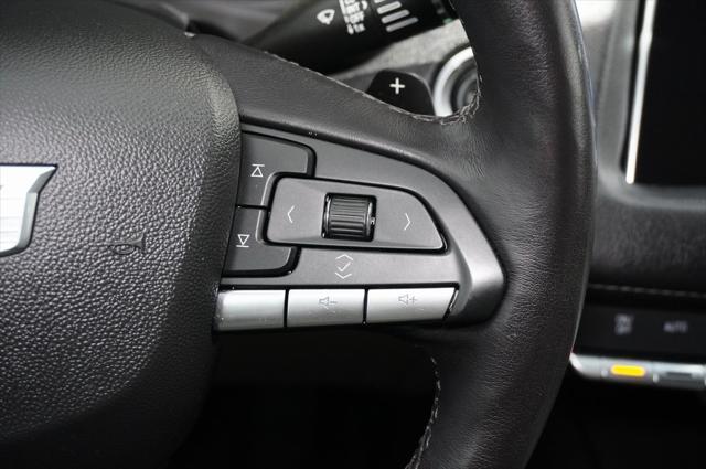 used 2022 Cadillac XT4 car, priced at $27,488