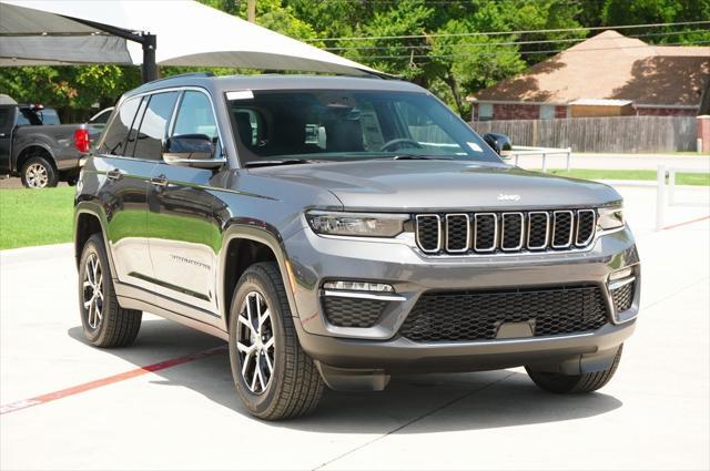 new 2025 Jeep Grand Cherokee car, priced at $43,449