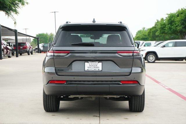 used 2024 Jeep Grand Cherokee car, priced at $39,499