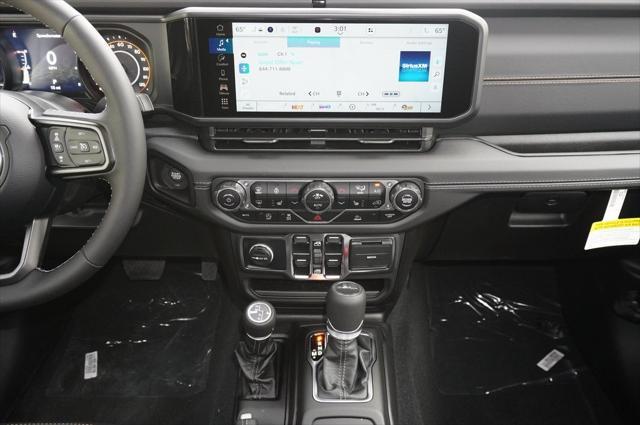 new 2025 Jeep Gladiator car, priced at $45,937