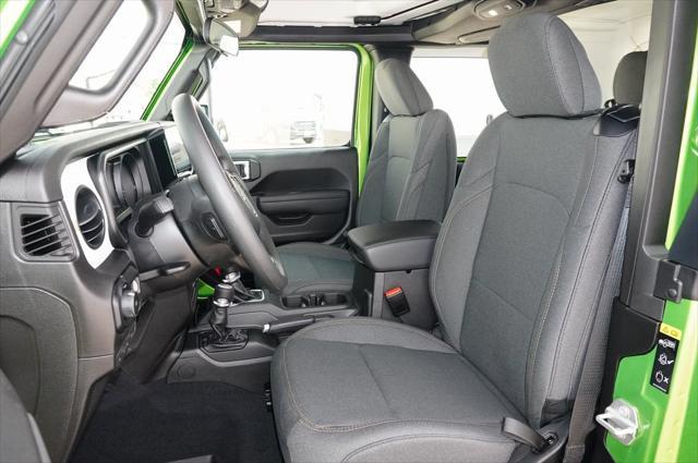 new 2025 Jeep Wrangler car, priced at $38,150