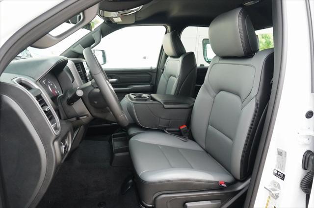 new 2025 Ram 1500 car, priced at $40,576