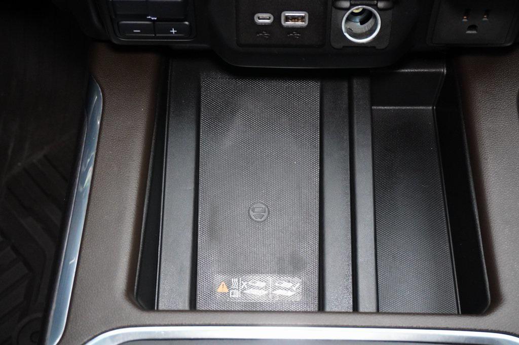 used 2022 Chevrolet Silverado 1500 car, priced at $38,999