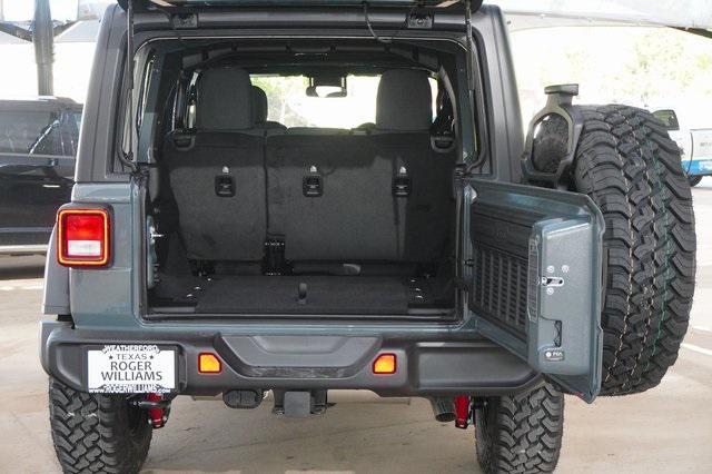 new 2025 Jeep Wrangler car, priced at $47,531