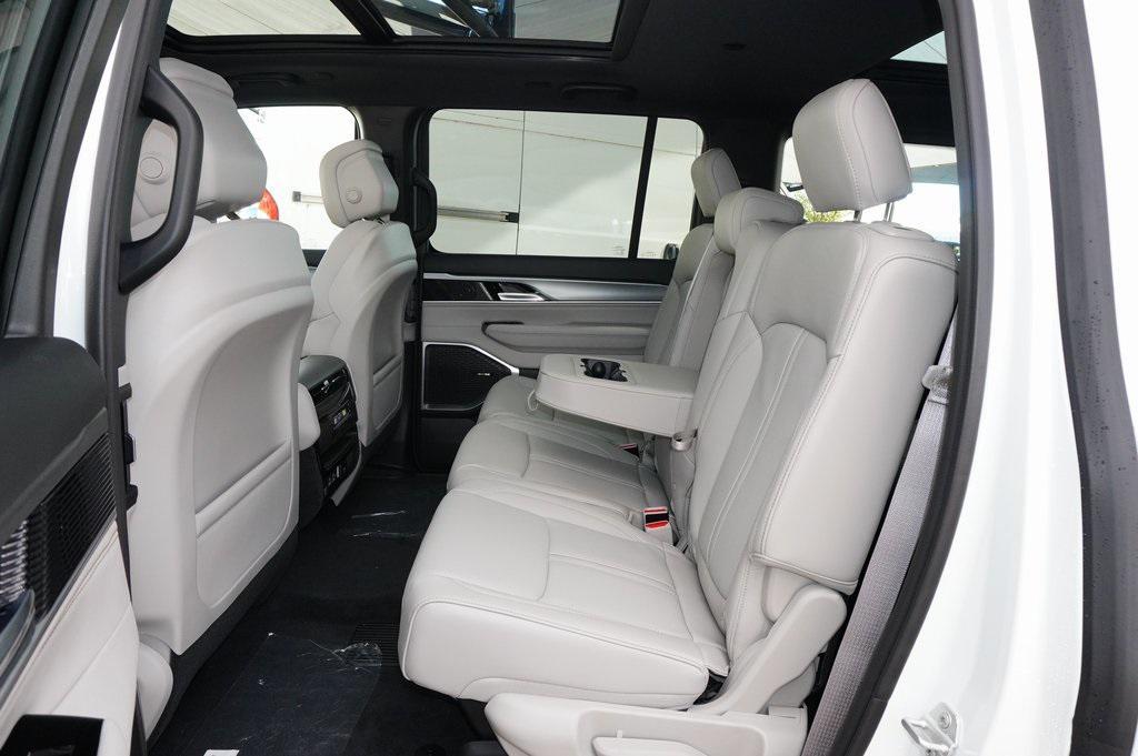 new 2025 Jeep Wagoneer car, priced at $64,638