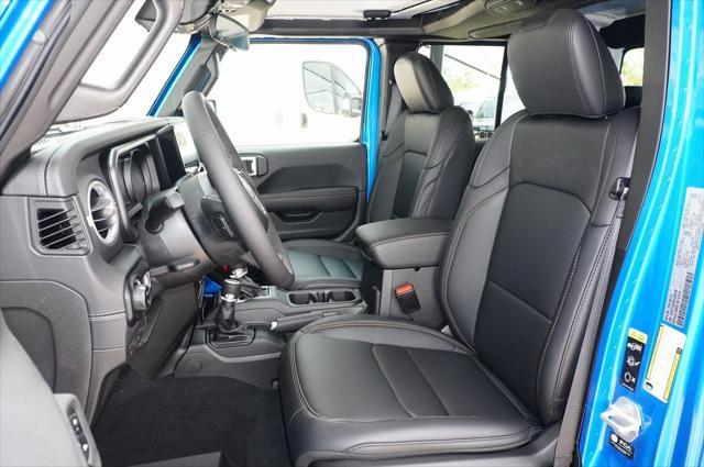 new 2025 Jeep Gladiator car, priced at $45,968