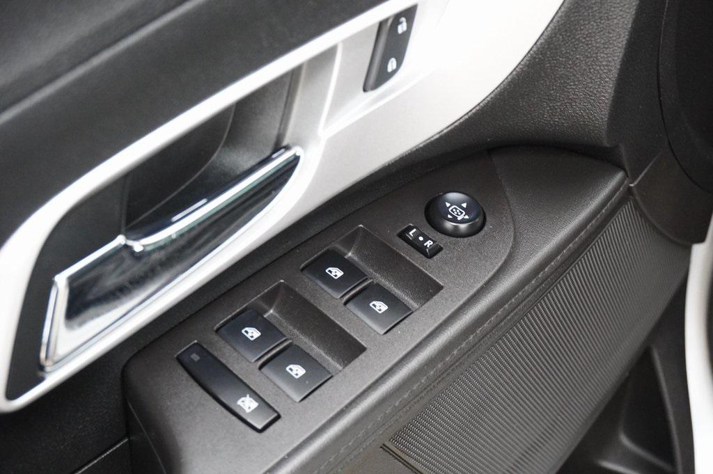 used 2015 Chevrolet Equinox car, priced at $11,999