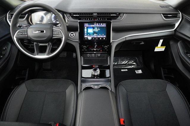 new 2025 Jeep Grand Cherokee L car, priced at $43,134