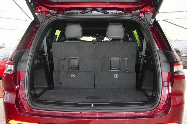 new 2025 Jeep Grand Cherokee L car, priced at $43,134