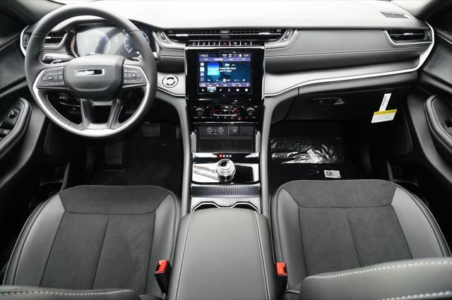 new 2025 Jeep Grand Cherokee L car, priced at $43,350
