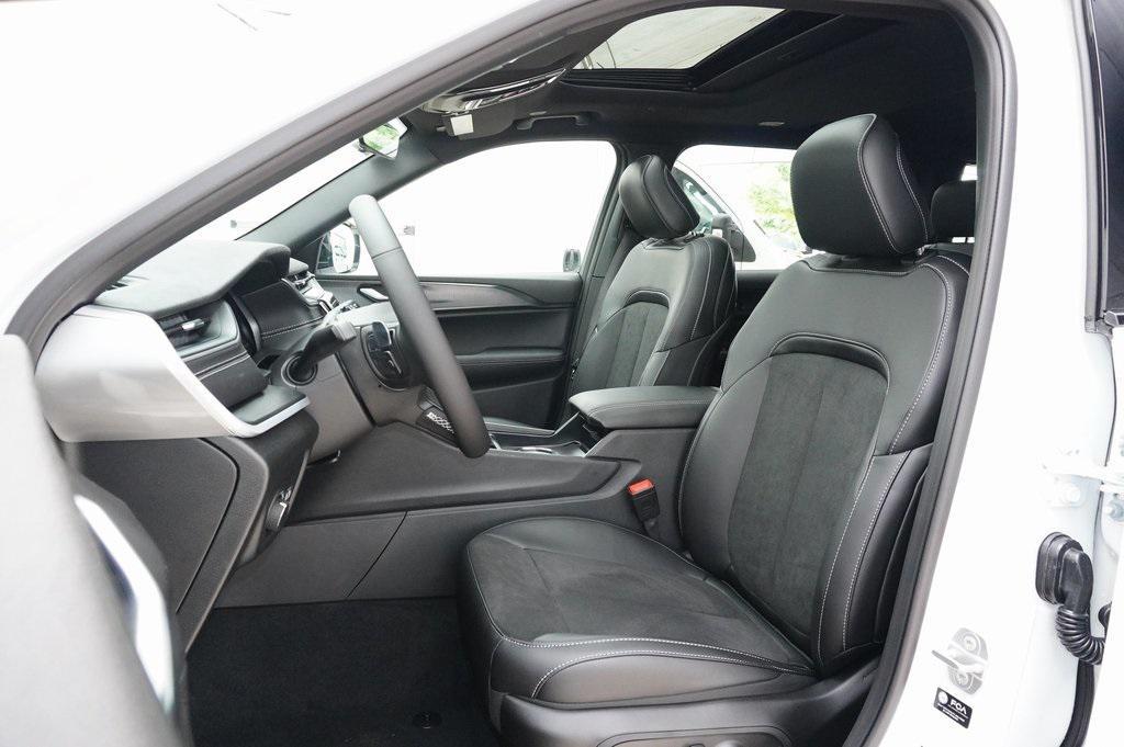new 2025 Jeep Grand Cherokee L car, priced at $40,116