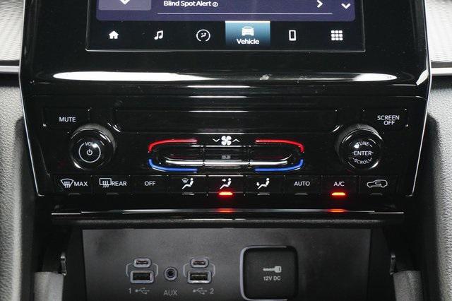 used 2024 Jeep Grand Cherokee car, priced at $32,999