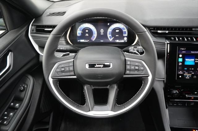 new 2025 Jeep Grand Cherokee L car, priced at $46,000