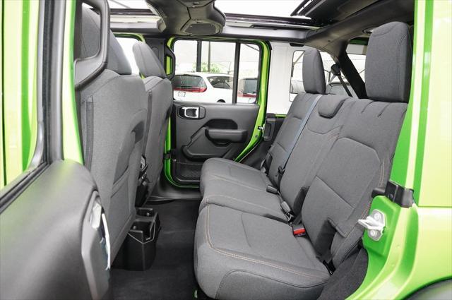 new 2025 Jeep Wrangler car, priced at $49,592