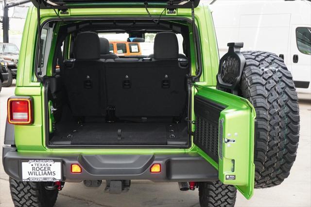 new 2025 Jeep Wrangler car, priced at $49,592