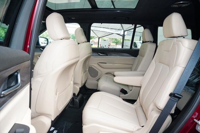 new 2025 Jeep Grand Cherokee L car, priced at $49,197