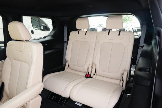 new 2025 Jeep Grand Cherokee L car, priced at $49,197