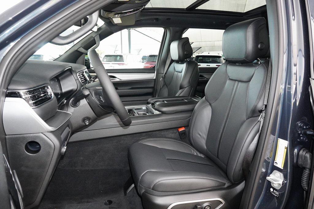 new 2025 Jeep Wagoneer car, priced at $70,943