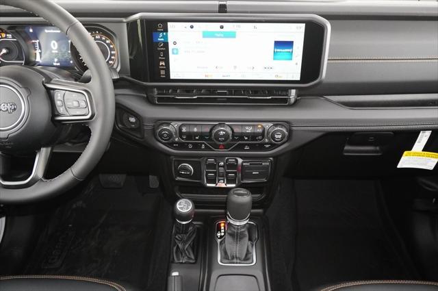 new 2025 Jeep Gladiator car, priced at $43,646