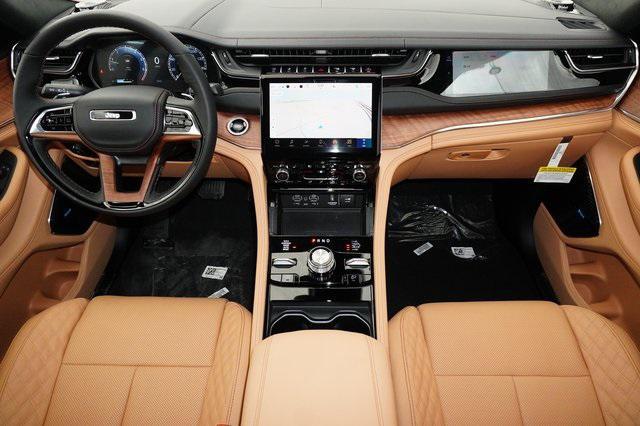 new 2025 Jeep Grand Cherokee L car, priced at $61,910