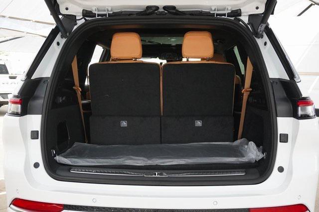 new 2025 Jeep Grand Cherokee L car, priced at $61,910