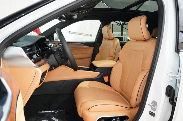 new 2025 Jeep Grand Cherokee L car, priced at $61,910