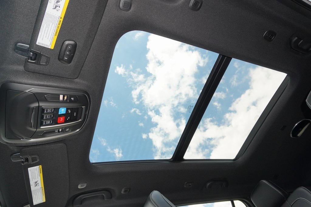 new 2025 Jeep Grand Cherokee L car, priced at $49,916