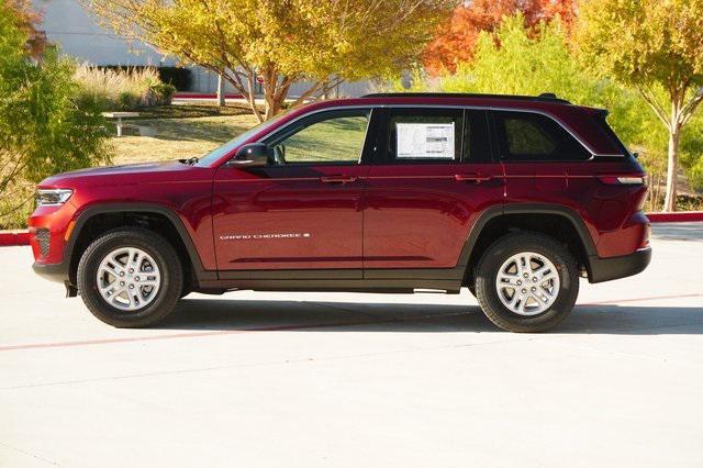 new 2025 Jeep Grand Cherokee car, priced at $37,756