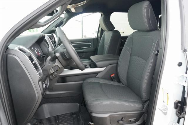 new 2025 Ram 2500 car, priced at $69,401
