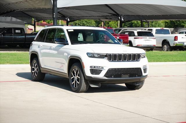 new 2025 Jeep Grand Cherokee car, priced at $44,471