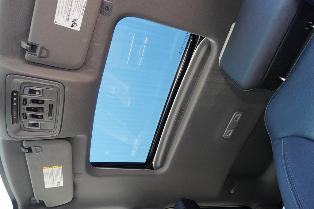 used 2022 Chevrolet Silverado 1500 car, priced at $39,999