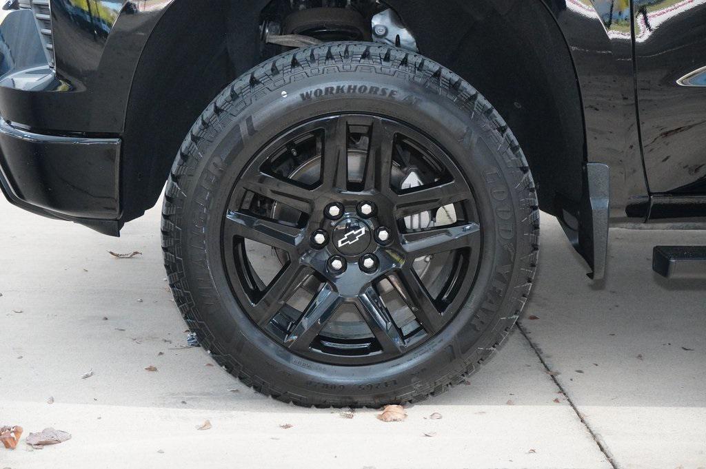 used 2022 Chevrolet Silverado 1500 car, priced at $39,999