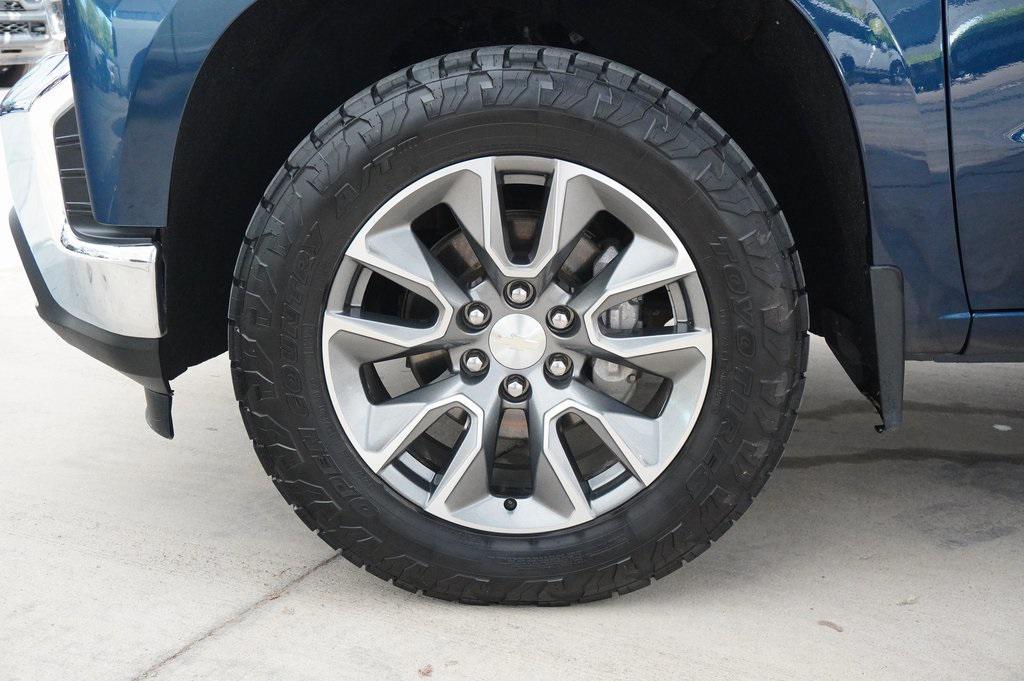 used 2022 Chevrolet Silverado 1500 car, priced at $31,999