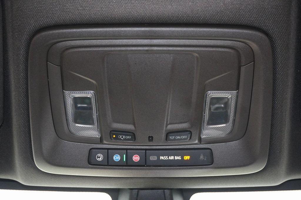 used 2022 Chevrolet Silverado 1500 car, priced at $31,999