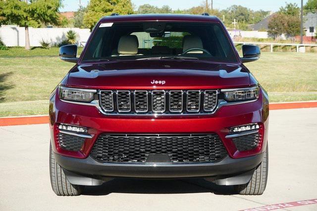 new 2025 Jeep Grand Cherokee car, priced at $44,671