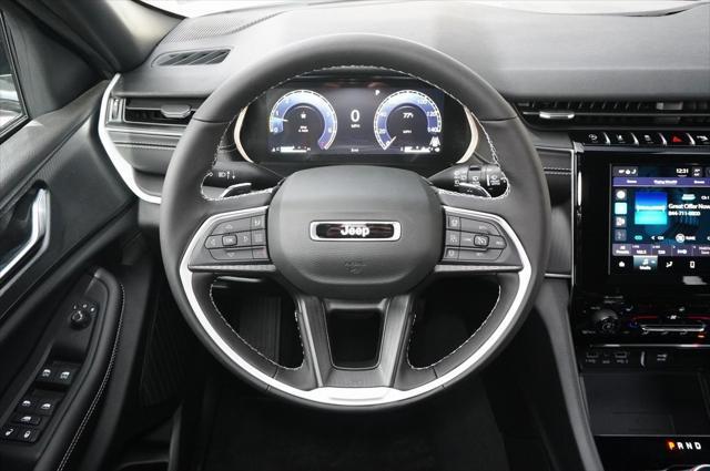 new 2025 Jeep Grand Cherokee car, priced at $40,488