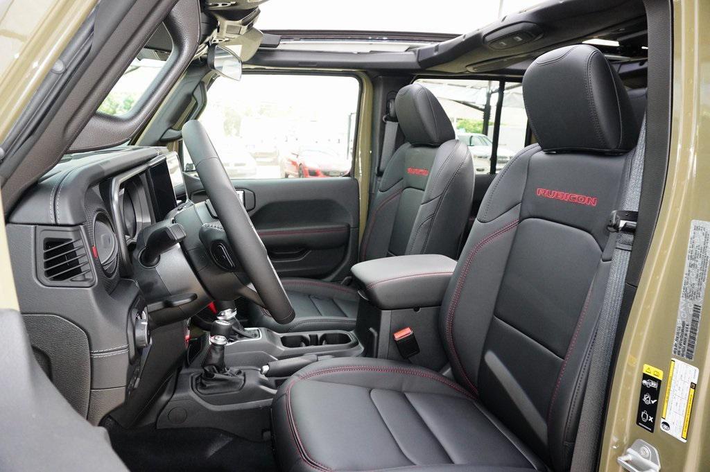 new 2025 Jeep Wrangler car, priced at $57,488