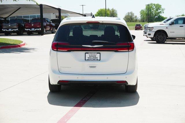 used 2024 Chrysler Pacifica car, priced at $38,999