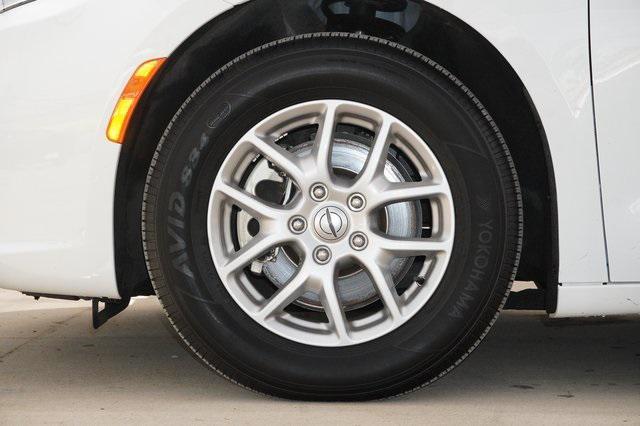 used 2024 Chrysler Pacifica car, priced at $38,999