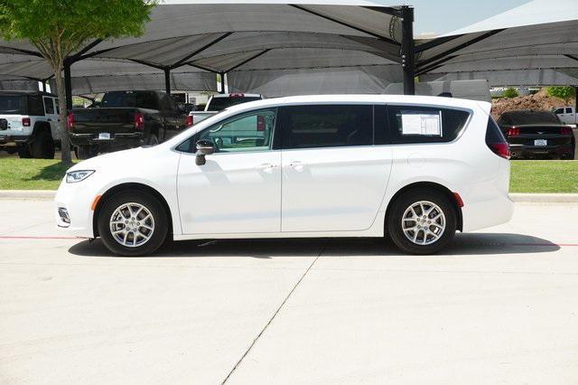 used 2024 Chrysler Pacifica car, priced at $38,999