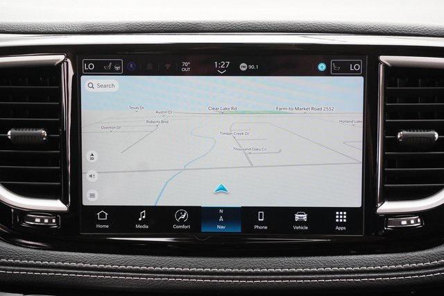 used 2024 Chrysler Pacifica car, priced at $38,999