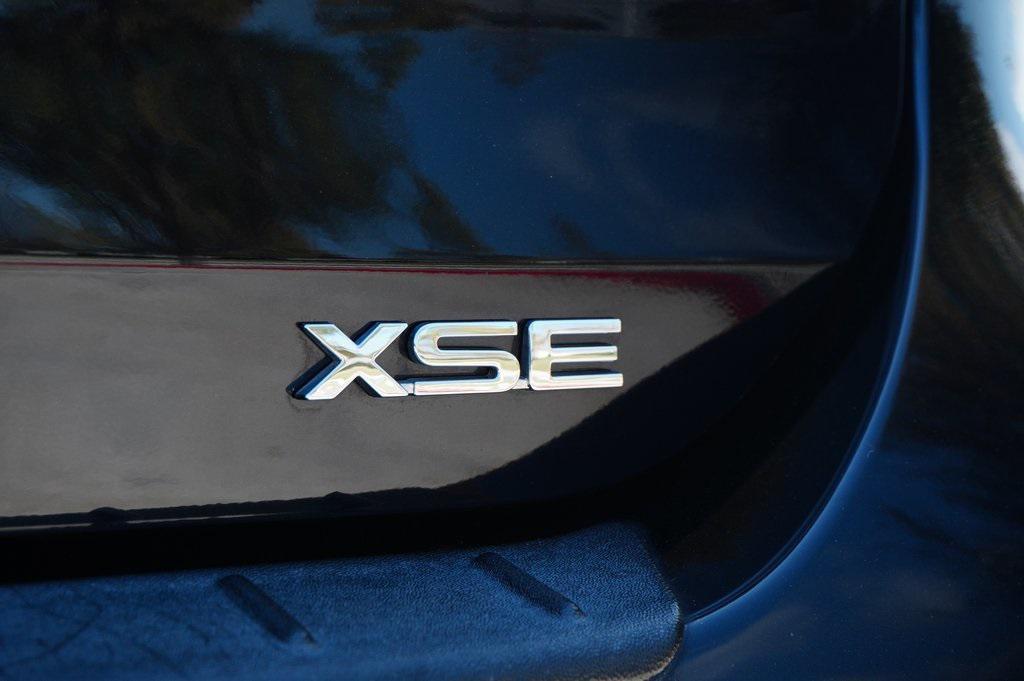 used 2024 Toyota Highlander car, priced at $39,888