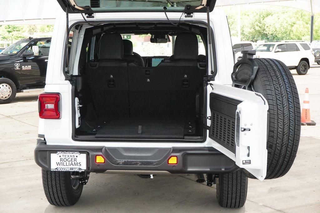 new 2025 Jeep Wrangler car, priced at $50,338