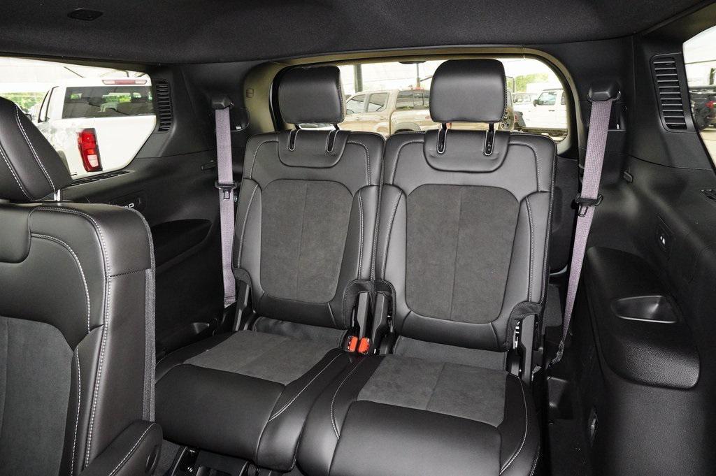 new 2025 Jeep Grand Cherokee L car, priced at $45,565