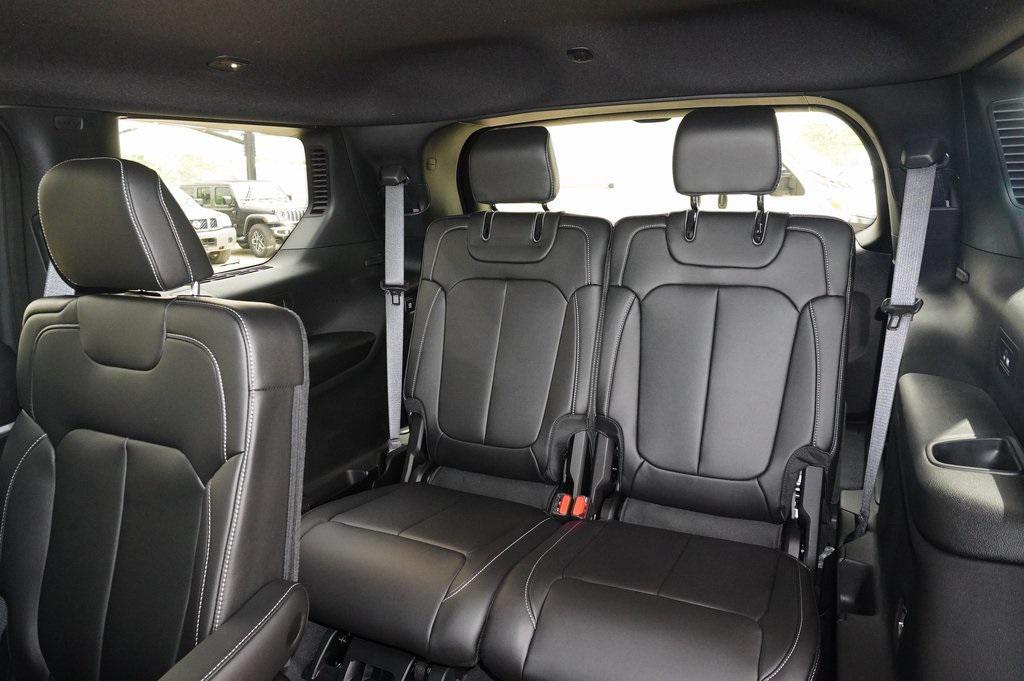 new 2025 Jeep Grand Cherokee L car, priced at $45,741